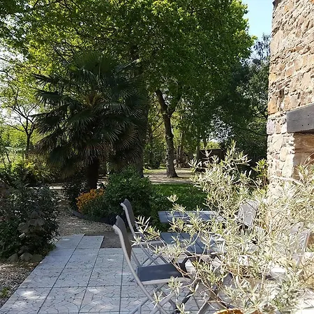 Les Gites Du Goelo Bed & Breakfast 3*
